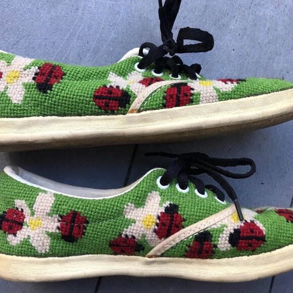 Rare 1970s Vintage Van Doren Needlepoint Ladybugs Shoes - Picture 6 of 14